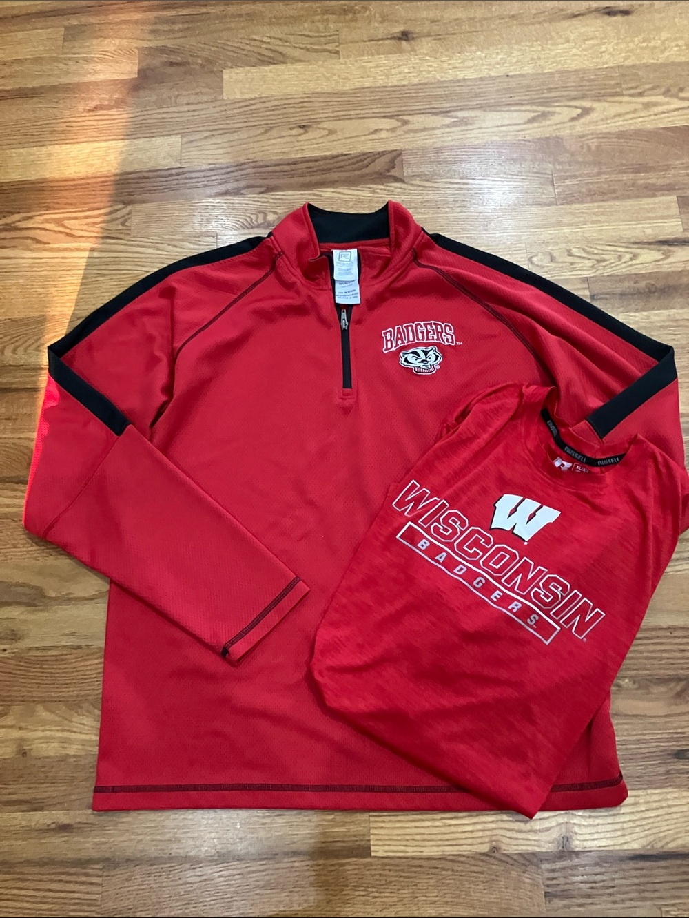 Pro Edge Wisconsin Badgers Red Long Sleeve Pullover & Tee Set Sz XL EUC